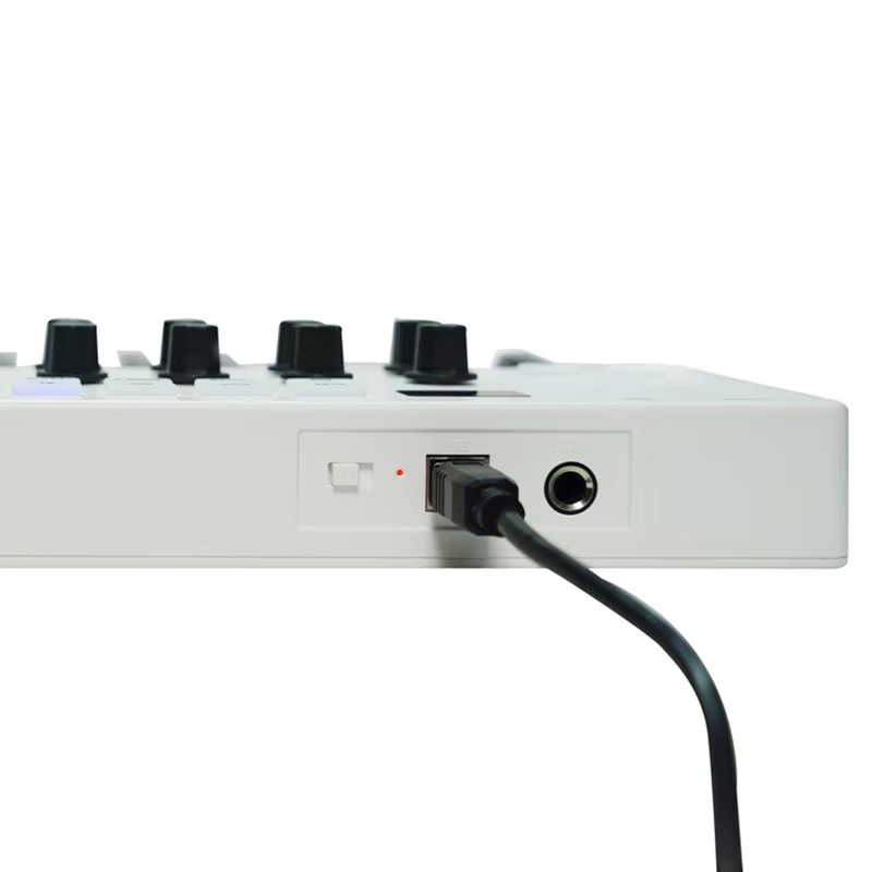 لوحة مفاتيح M-VAVE SMK-25 الاح - مراجعة Midi Controller Pad وسعره